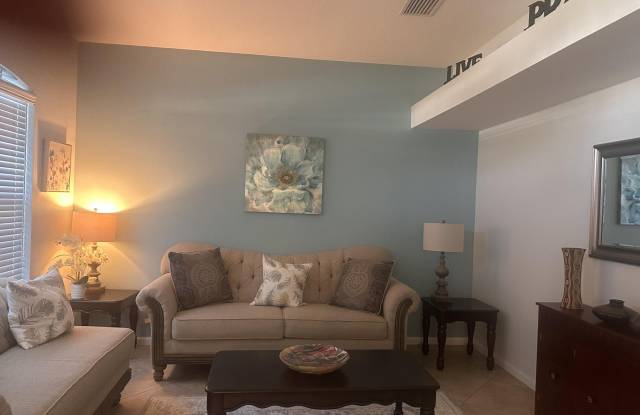 585 SW Undallo Road Gallery 3
