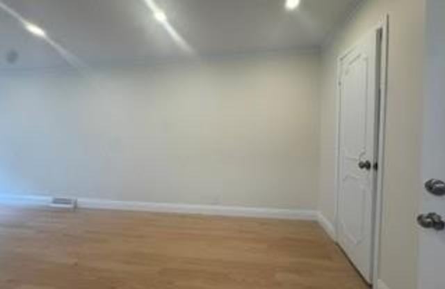 215-40 23rd Road Gallery 2