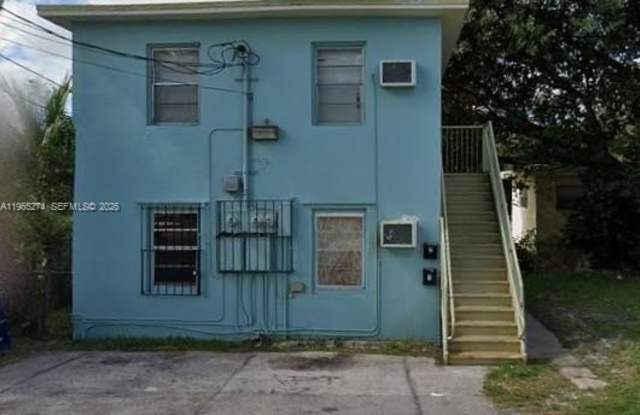 8290 NW 4th Ave photos photos