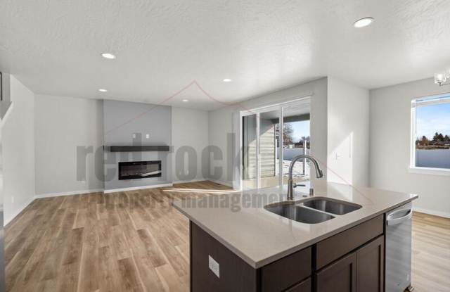 1218 North Tschirley Street - 1 Gallery 4