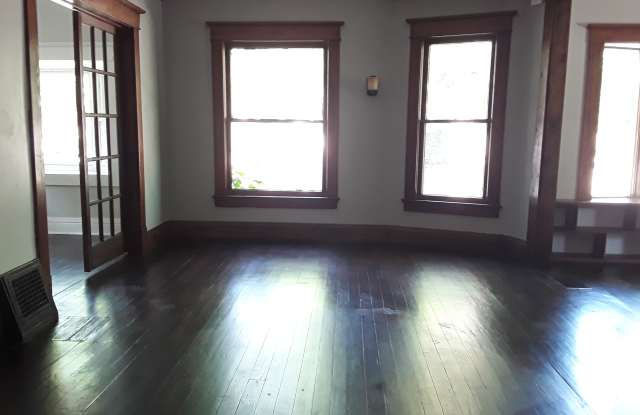 817 Leland Avenue Gallery 4