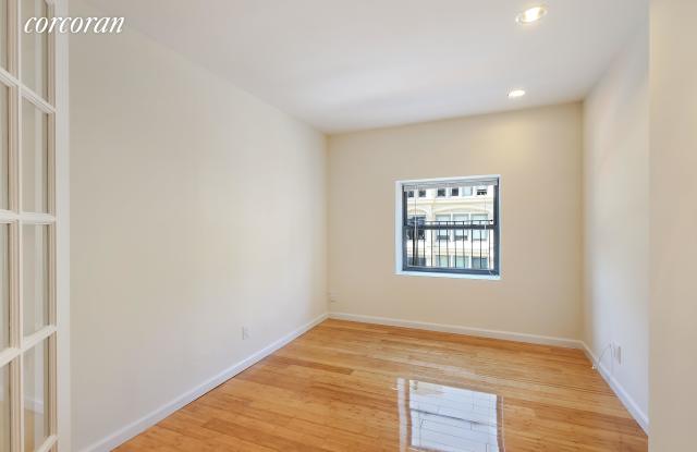 668 Sixth Avenue Gallery 4