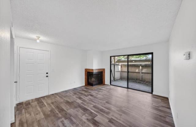 251 Del Verde Cir Gallery 3