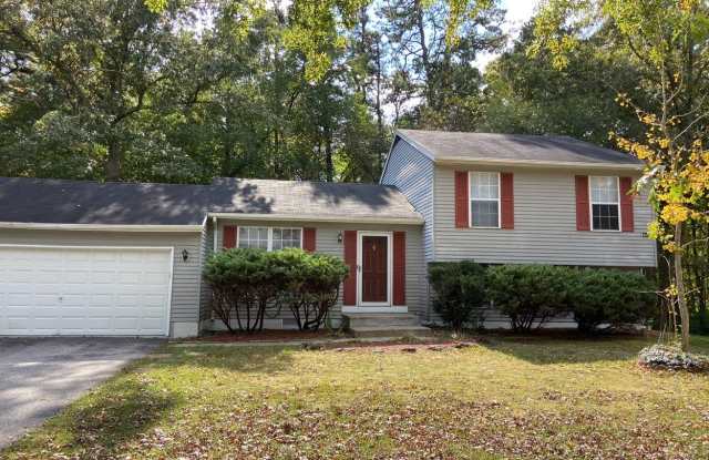 835 Derby Farms Dr - 835 Derby Farms Drive, Severn, MD 21144