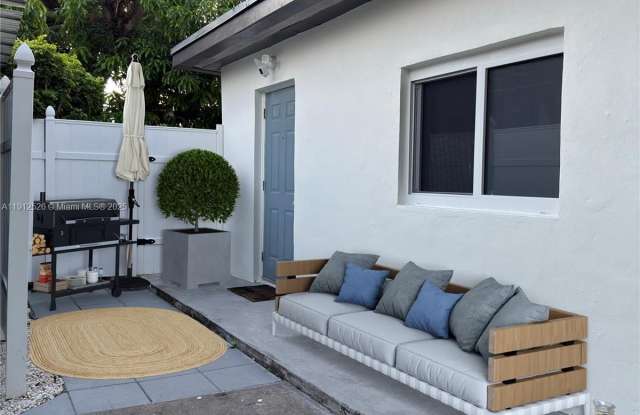 1850 SW 73rd Ct Rd - 1850 Southwest 73rd Court Road, Coral Terrace, FL 33155