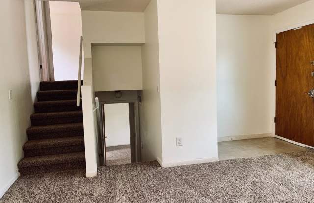1518 39th St. Gallery 3