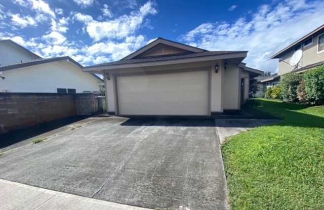 Cute Two Bedroom Home - 95-111 Laaula Place, Waipio Acres, HI 96789 Cute Two Bedroom Home - 95-111 Laaula Place, Waipio Acres, HI 96789
