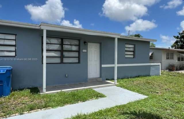 4160 NW 12th Ave photos photos