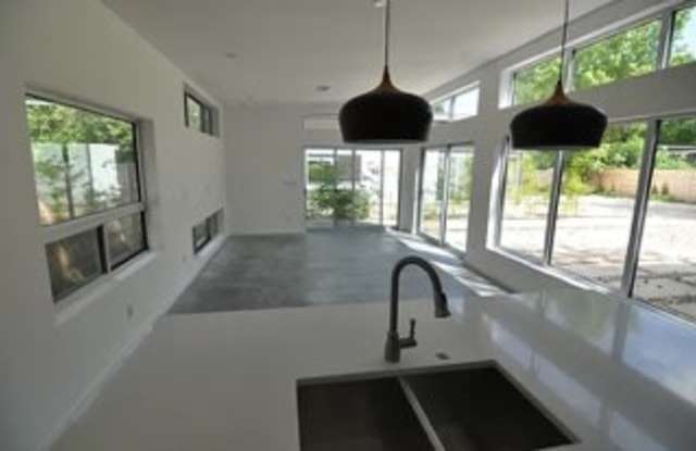 1153 Perry Rd - 1153 Perry Road, Austin, TX 78721