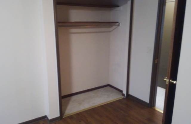 176 Stoddard Ave Gallery 3