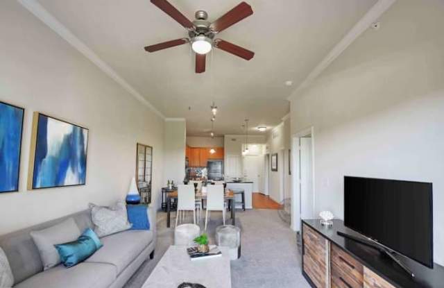 12633 Bee Cave Pkwy photos photos