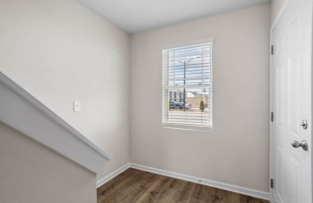 1025 Peony Lane Gallery 4