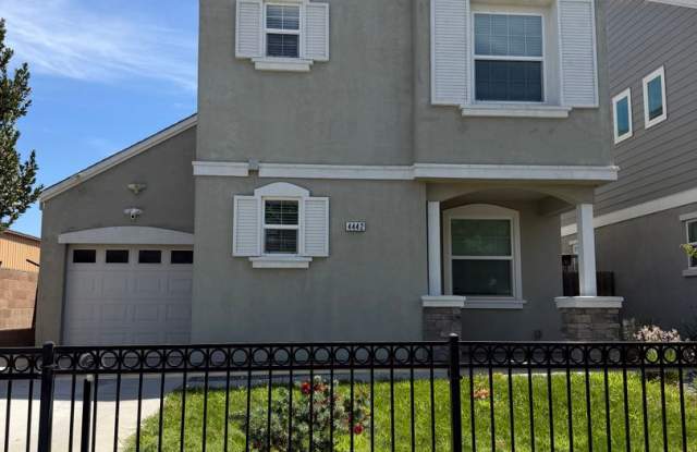 **Modern 3-Bedroom Home with 2-Car Garage & Included Appliances** photos photos **Modern 3-Bedroom Home with 2-Car Garage & Included Appliances** photos photos