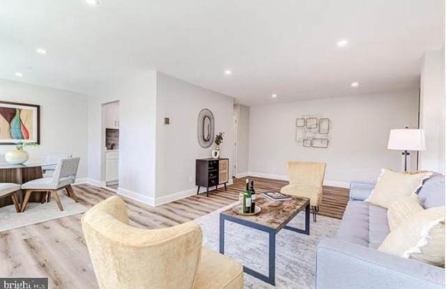 600 ROOSEVELT BOULEVARD - 600 Roosevelt Boulevard, Falls Church, VA 22044
