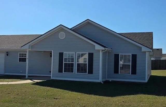 1381 Colonel Hawthorne  DR - 1381 Colonel Hawthorne Drive, Prairie Grove, AR 72753