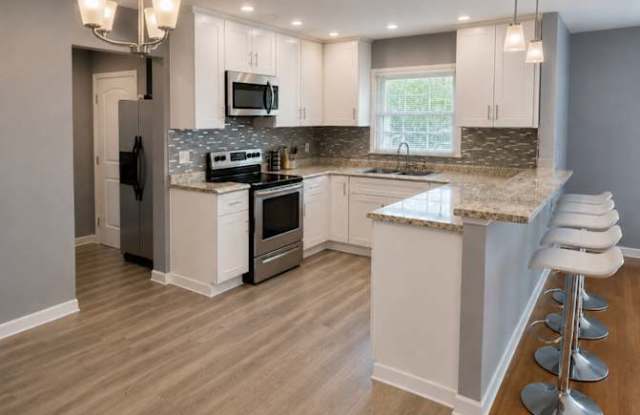 502 Patrick Court #2 Gallery 2