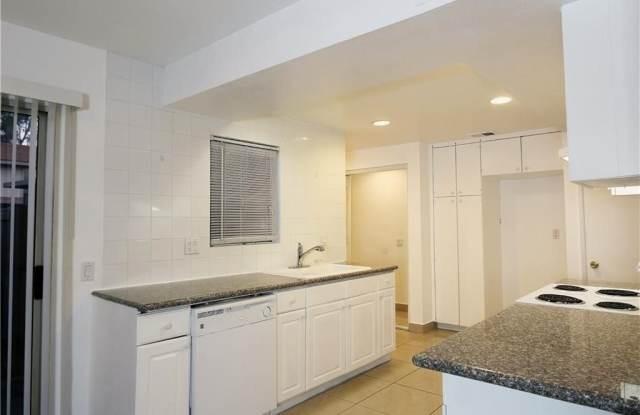 2232 Barberry Road Gallery 3