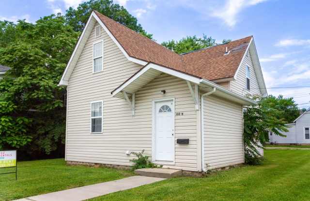 PRELEASING for AUGUST! Close to Campus photos photos PRELEASING for AUGUST! Close to Campus photos photos