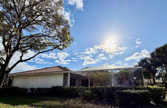 101 Silverleaf Oak Ct photos photos