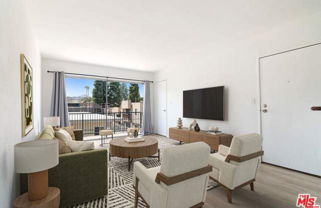 14560 Clark St - 14560 Clark Street, Los Angeles, CA 91411