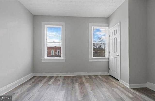 1314 N MOUNT Street Gallery 2