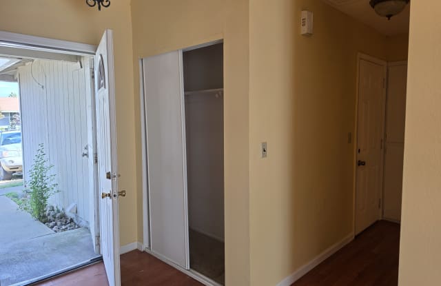 5530 Kevinberg Drive Gallery 2