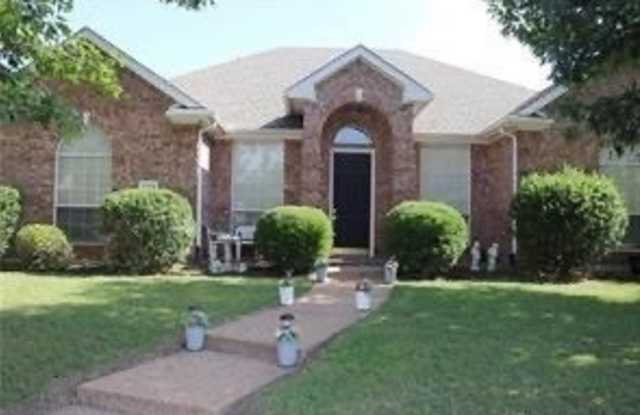 123 Hillcrest Drive Gallery 1