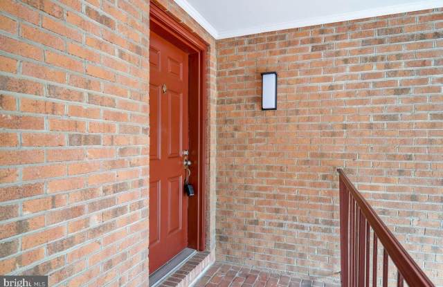 5715 BREWER HOUSE CIRCLE Gallery 2