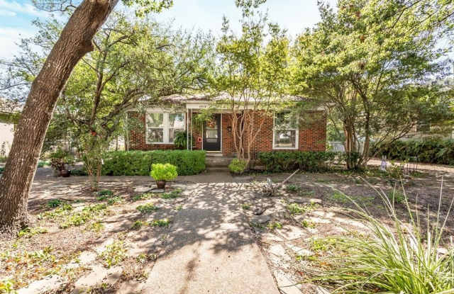6208 Kenwood Avenue - 6208 Kenwood Avenue, Dallas, TX 75214