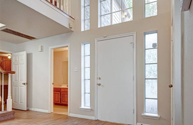 15614 Beechnut Street Gallery 2