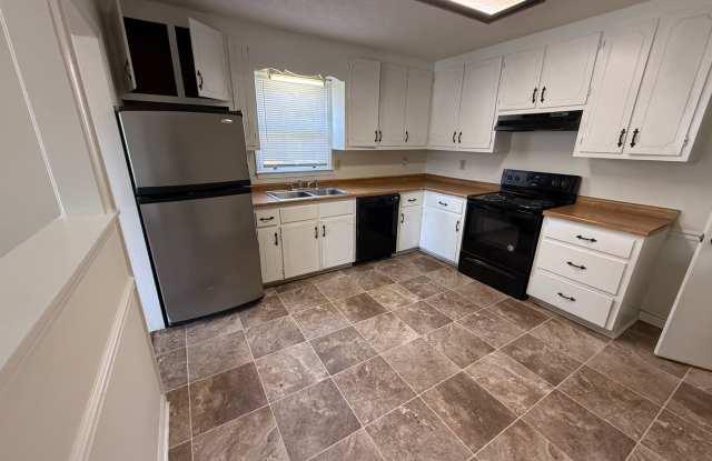 2 bed 1 bath duplex in Bogart, just outside of Athens photos photos 2 bed 1 bath duplex in Bogart, just outside of Athens photos photos