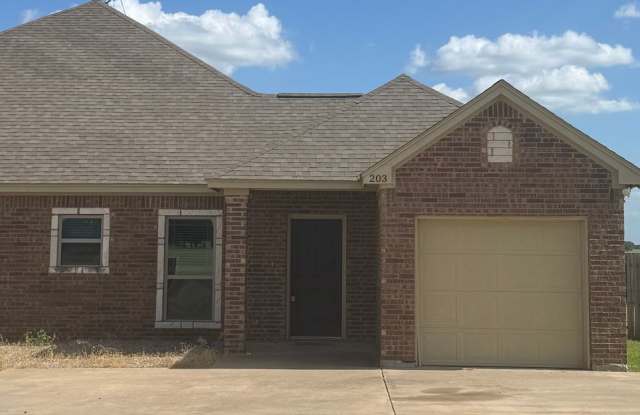 COMING SOON! Brock ISD - Lawncare Included Gallery 1