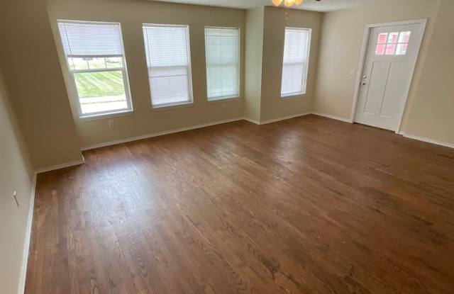 *Available August 2028* 5 BED, 3 BATH HOUSE Gallery 4
