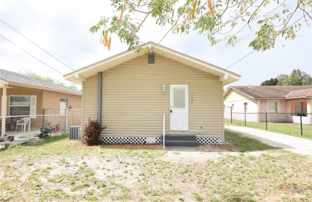 1135 FAIRFAX STREET NE - 1135 Fairfax Street Northeast, Winter Haven, FL 33881