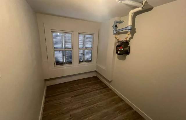 2911 Hone Ave photos photos 2911 Hone Ave photos photos