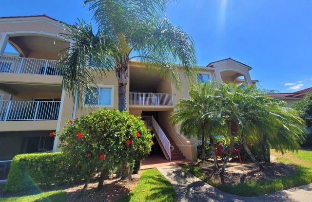 1610 N. 42nd Cir #309 - 1610 N 42nd Cir, Gifford, FL 32967
