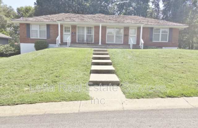 11601 E 61st St photos photos