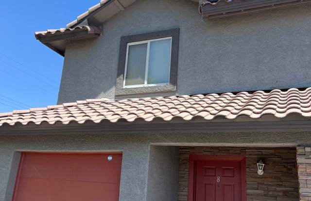 3 BED 2.5 Bath $1450. photos photos