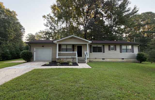 Home For Rent Guntersville Gallery 1