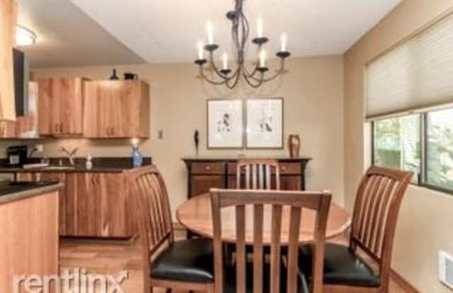 2020 Grant Avee S A-103 - 2020 Grant Ave S, Renton, WA 98055