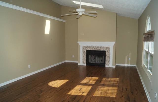 707 Middlebury Way Gallery 3