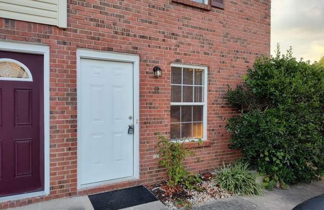 284 Raleigh Dr. - Apt. H - 284 Raleigh Drive, Clarksville, TN 37043