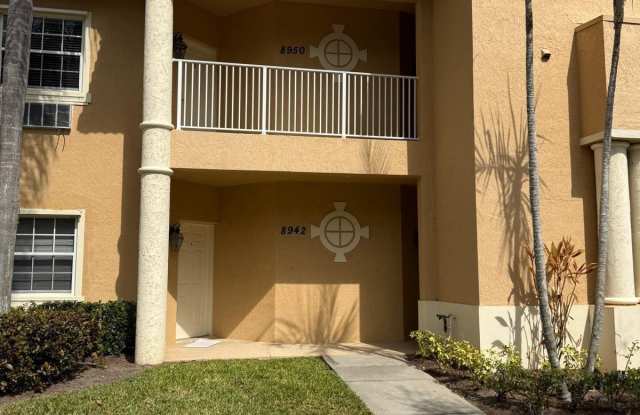 8950 Sandshot Court unit: 4923 Side B photos photos