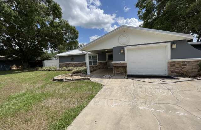 2330 Creek Side Dr - 2330 Creek Side Drive, Polk County, FL 33811