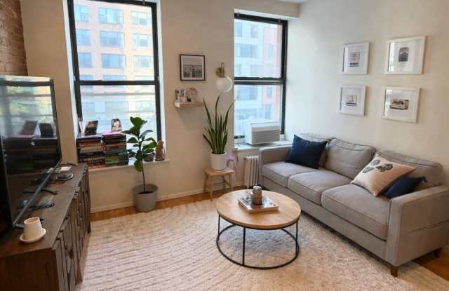 1641 York Avenue photos photos
