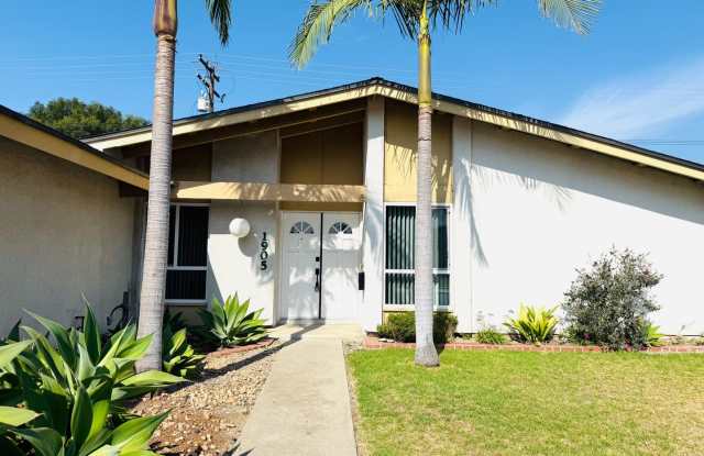 Charming single-story 3-bedroom, 2-bathroom home nestled in the heart of Camarillo Gallery 3