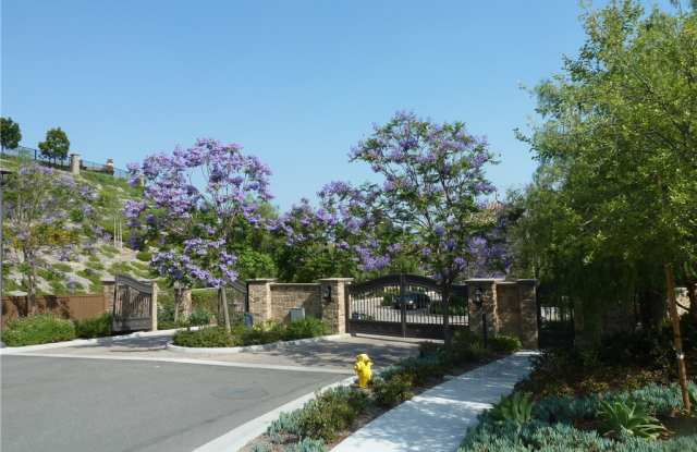 4050 Yale Street - 4050 Yale St, Yorba Linda, CA 92886