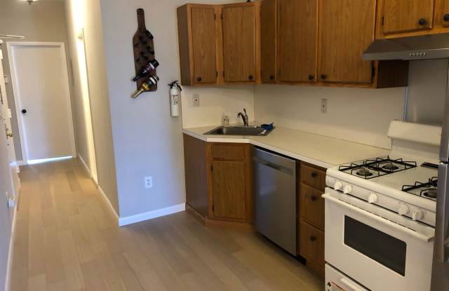 817 PARK AVE - 817 Park Avenue, Hoboken, NJ 07030