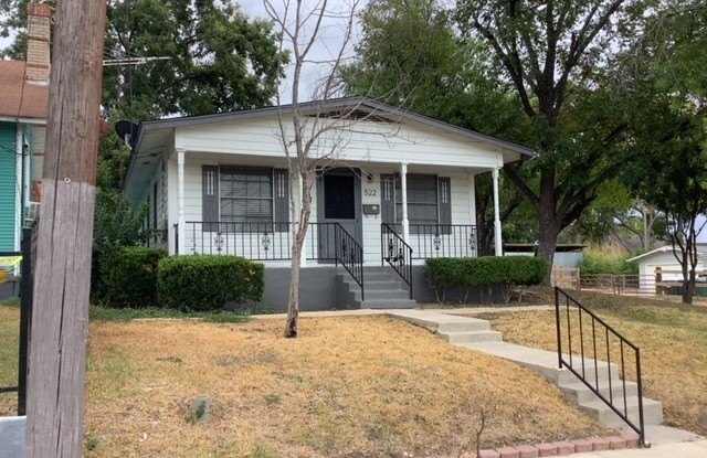 522 W HOLLYWOOD AVE photos photos