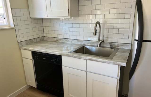 Amazing 4 bedroom 3 bedroom Westminster half duplex - 9060 Osceola Street, Westminster, CO 80031